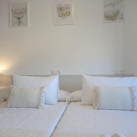 Martinez Rooms Pilgrims Caldas De Reis Exterior foto