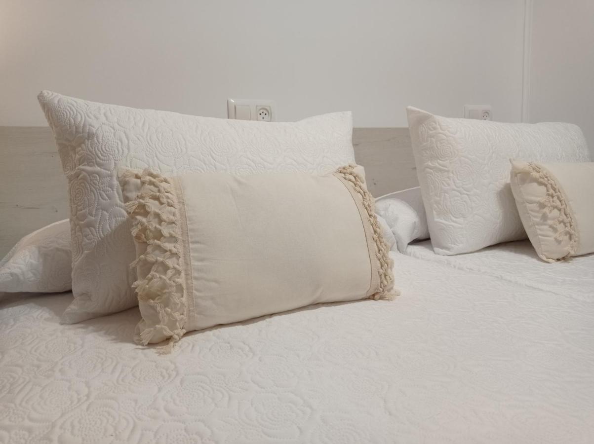 Martinez Rooms Pilgrims Caldas De Reis Exterior foto